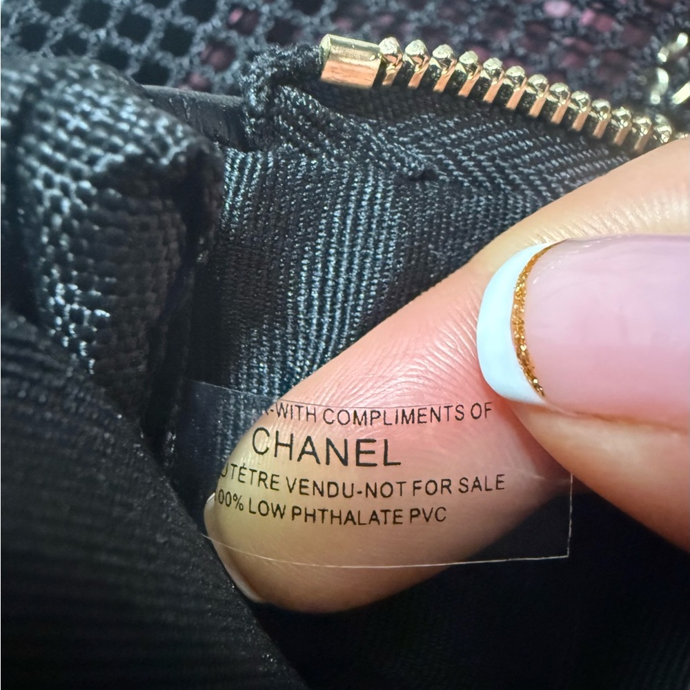 Chanel Black and Gold Mesh Half Moon Shoulder Bag NWT VIP GIFT WITH PURCHASE GWP - Picture 12 of 12